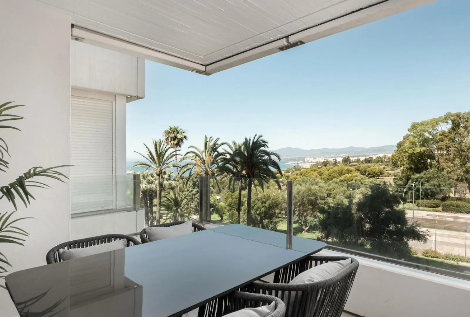 Appartamento Apartamento Con Vistas Al Mar, La Concha Y Rio Real Marbella Spagna