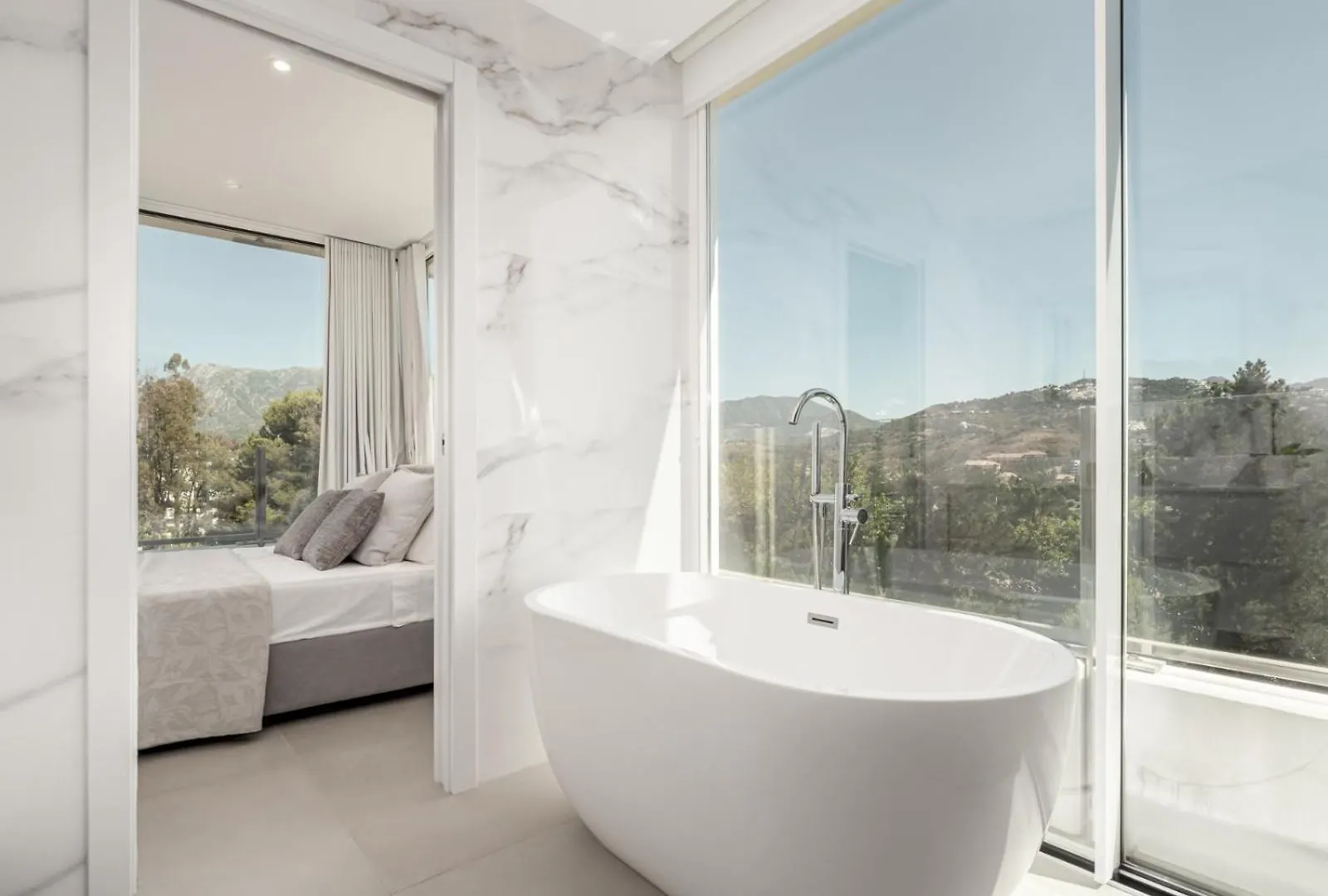 Apartamento Con Vistas Al Mar, La Concha Y Rio Real Marbella 0*,  İspanya