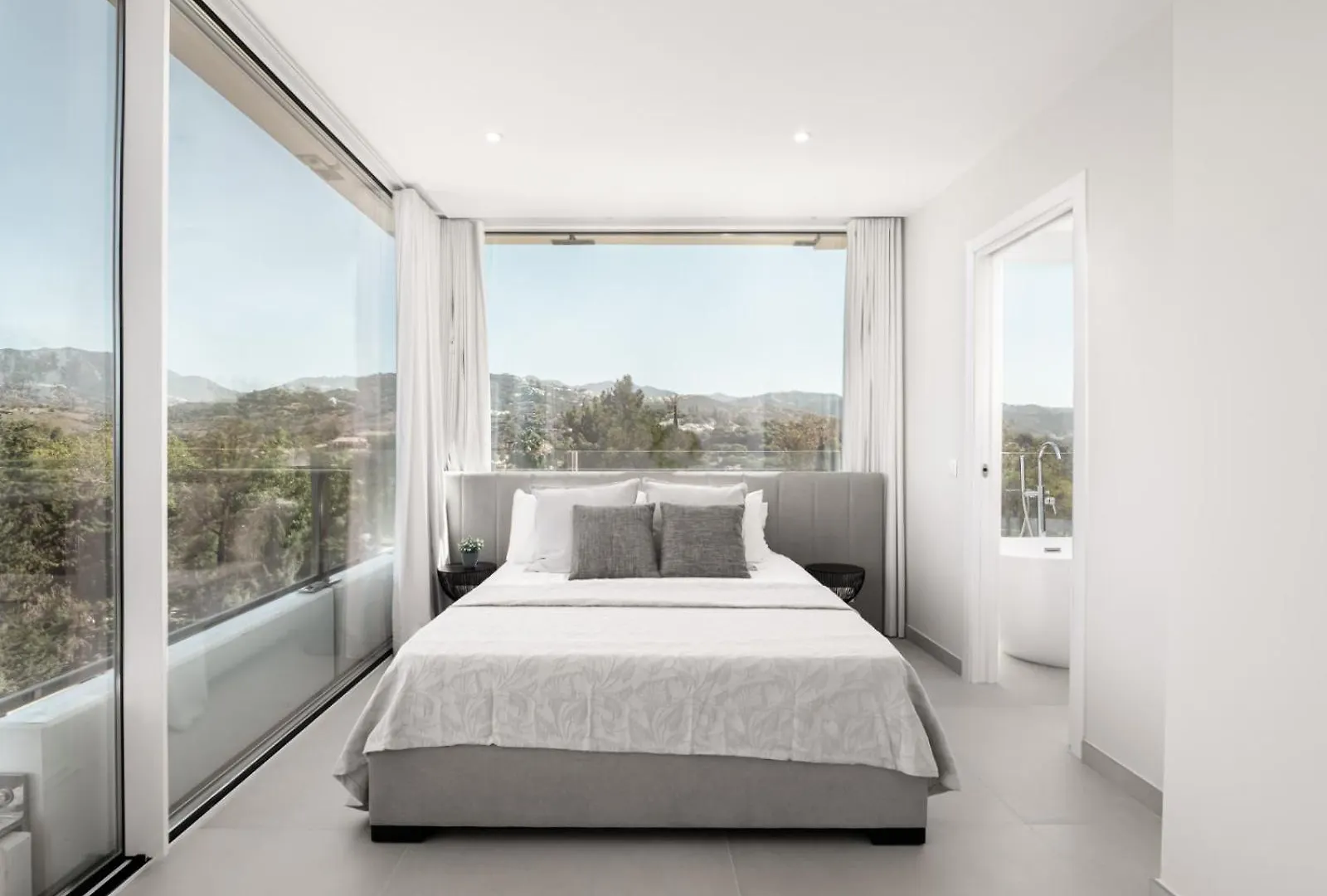 Daire Apartamento Con Vistas Al Mar, La Concha Y Rio Real Marbella